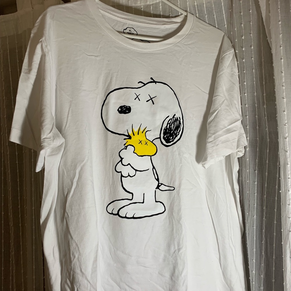 Uniqlo Kaws x Snoopy